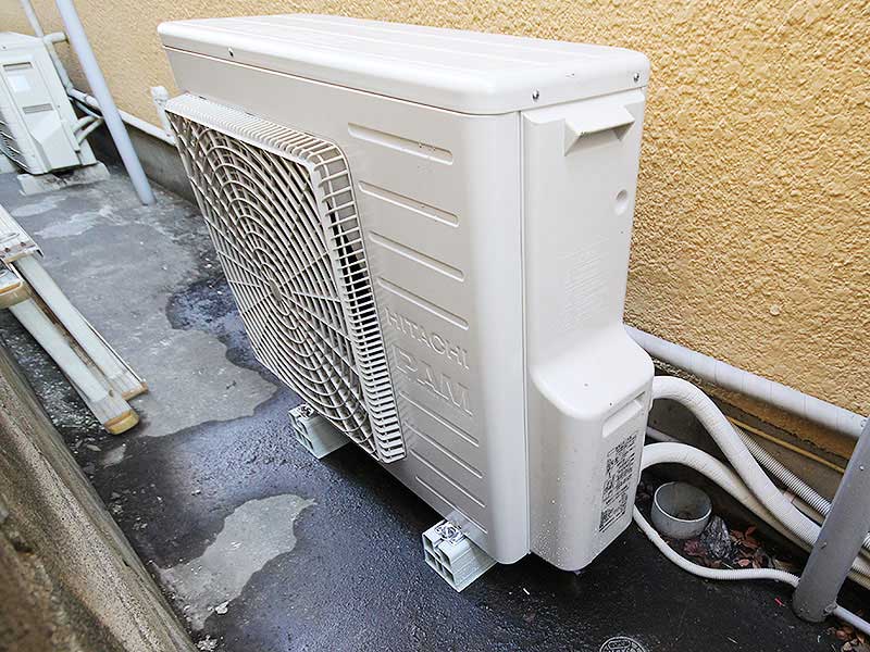 取り替え後のヒートポンプユニット