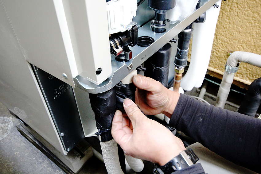 キャンパステープ巻きつけ