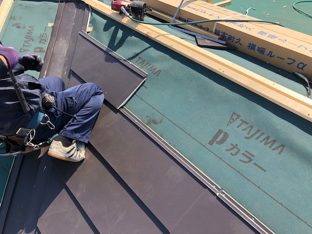 ガルバリウム張り込み